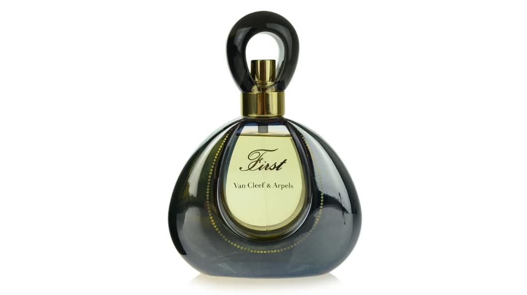 Parfum princese Diane: Odkrijte, zakaj je princ Harry to kultno dišavo vzel na terapijo in kako brezčasna klasika 'First' še danes navdušuje ljubitelje elegance.