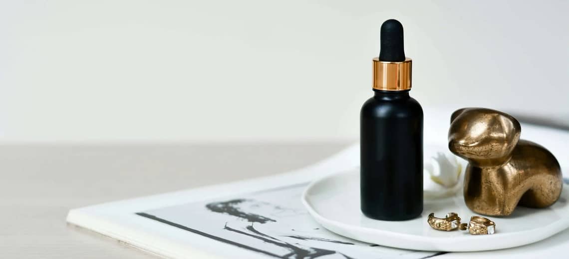 serum vlazilna krema scaled e1733247121558