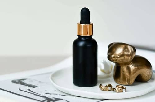 serum vlazilna krema scaled e1733247121558